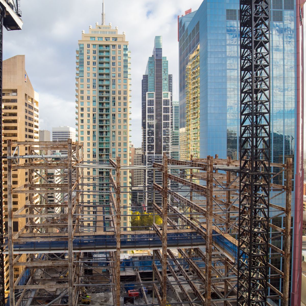 building-construction-teaser
