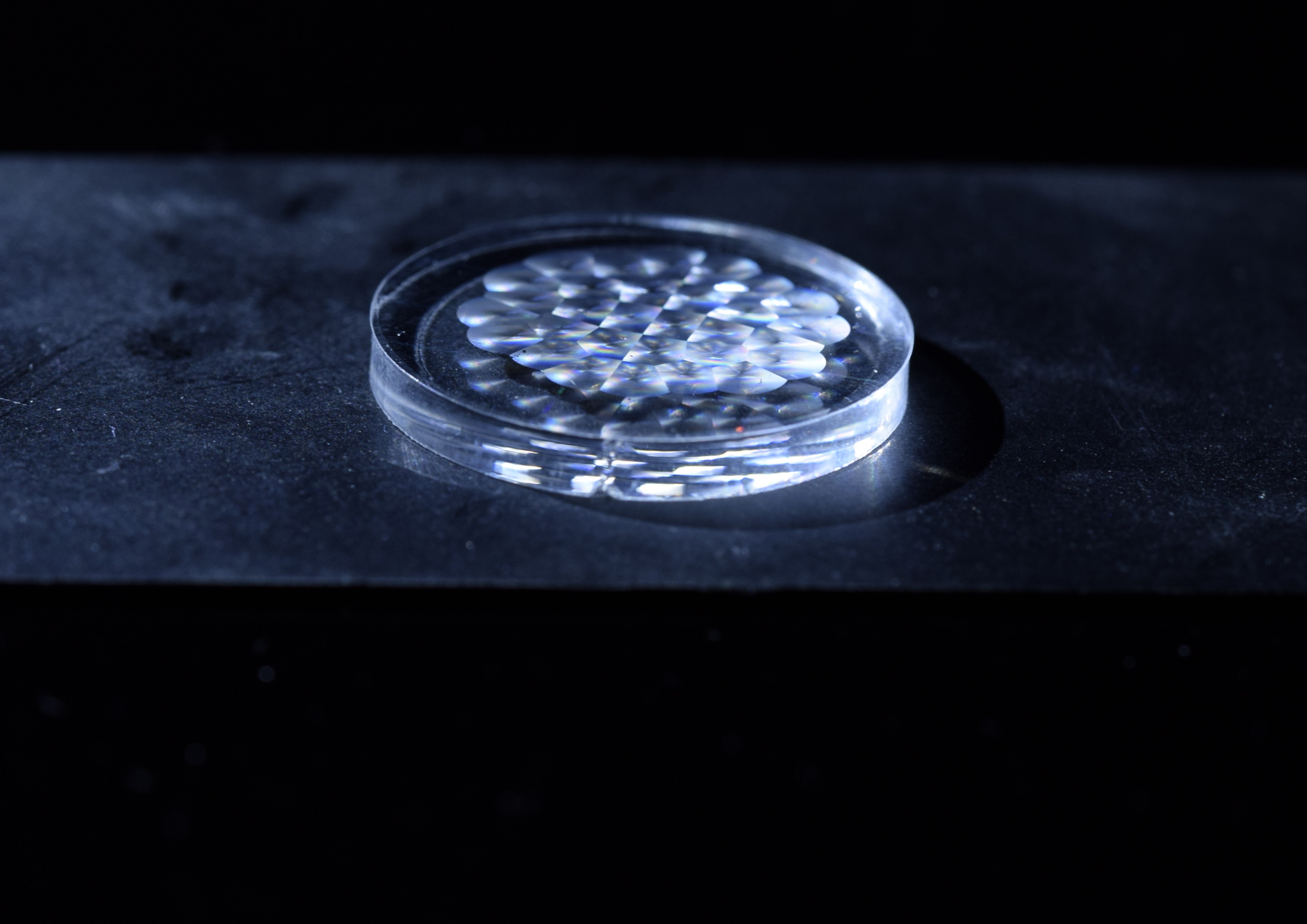 COB NANOPTIQS, NANOPTIQS by IQ Structures s.r.o.