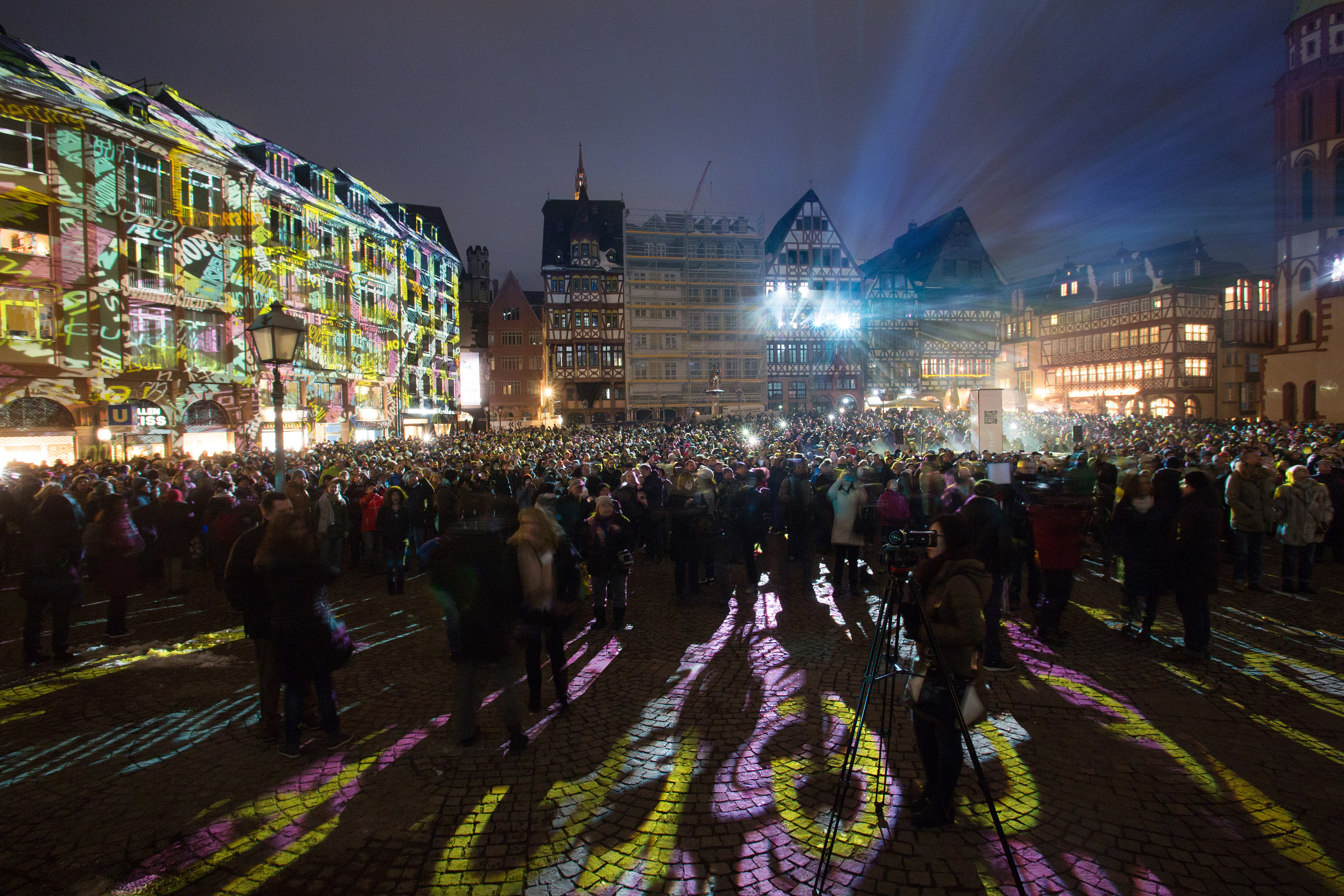 Frankfurt
Luminale 2018

Foto : Jochen Günther/Messe Frankfurt

© Jochen Günther - Fotografie  www.jgfoto.de
S p e s s a r t s t r. 7 0  F
63477 M a i n t a l - B i s c h o f s h e i m
T e l. 0 6 1 0 9 - 6 0 5 3 7 1 / 7 2   Fa x  7 6
M o b i l  0 1 7 1 -  232 1229

Alle vom Fotografen / jgfoto durchgeführten Aufträge, Angebote, Lieferungen und Leistungen erfolgen ausschliesslich zu meinen AGB, einzusehen im Internet unter http://www.jgfoto.de