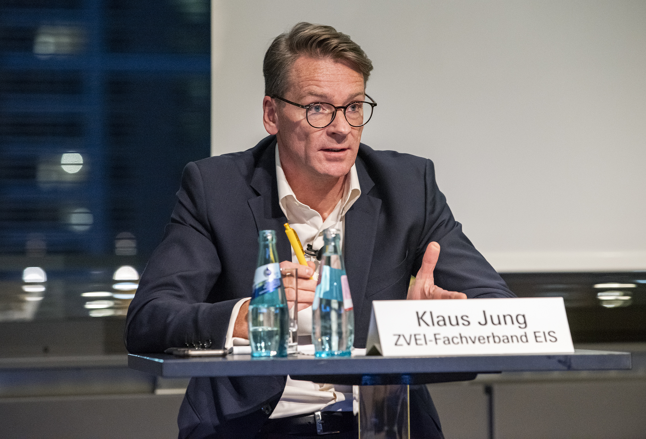 Klaus Jung, Geschäftsführer Fachverband Elektroinstallationssysteme ZVEI (Zentralverband Elektrotechnik- und Elektronikindustrie)
