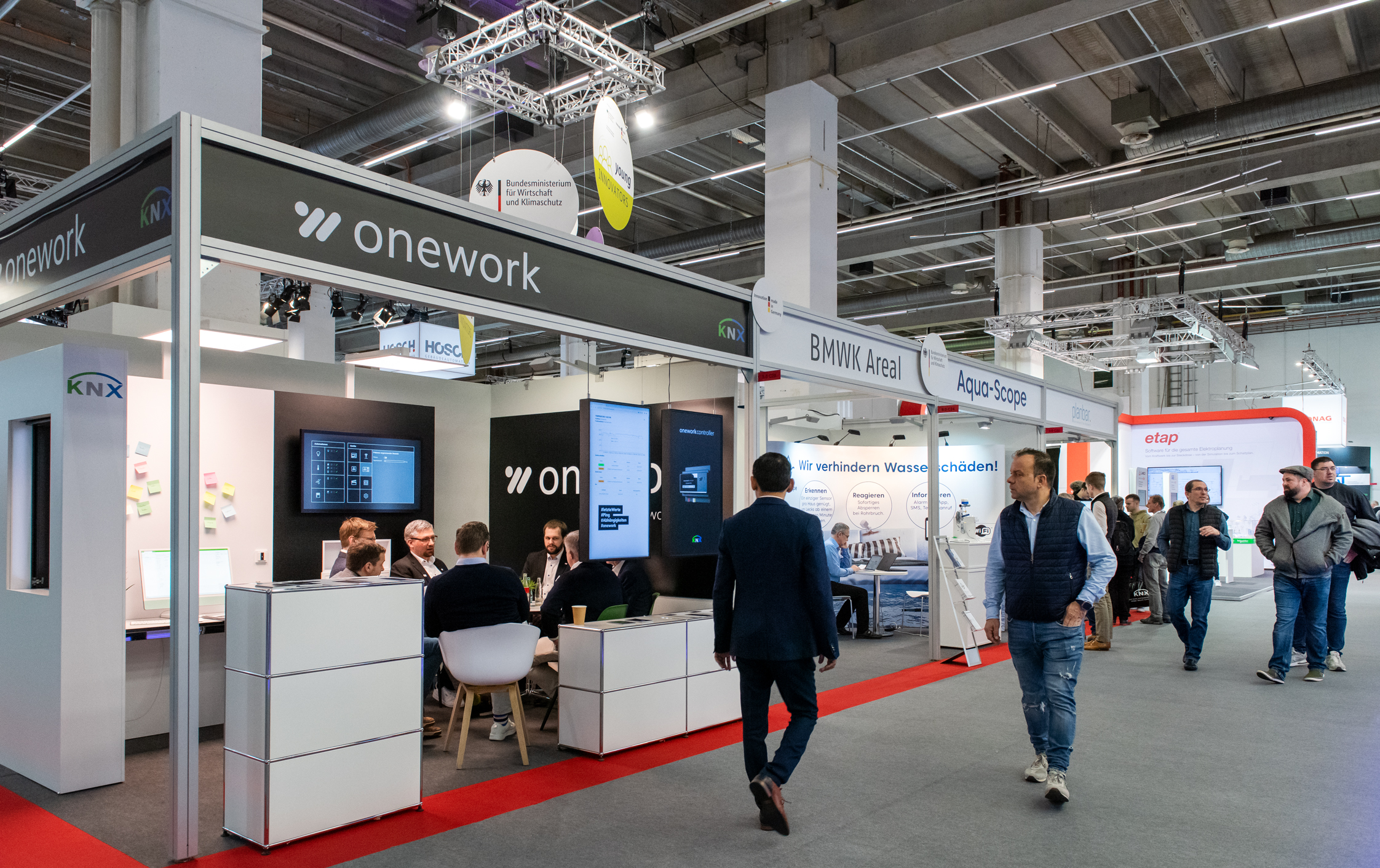 Die eigenen Produkte präsentieren und Zugang zu internationalen Geschäftskontakten bekommen – die Teilnehmer der „Young Innovator-Areale“ profitieren von der hohen Aufmerksamkeit der Weltleitmesse Light + Building.