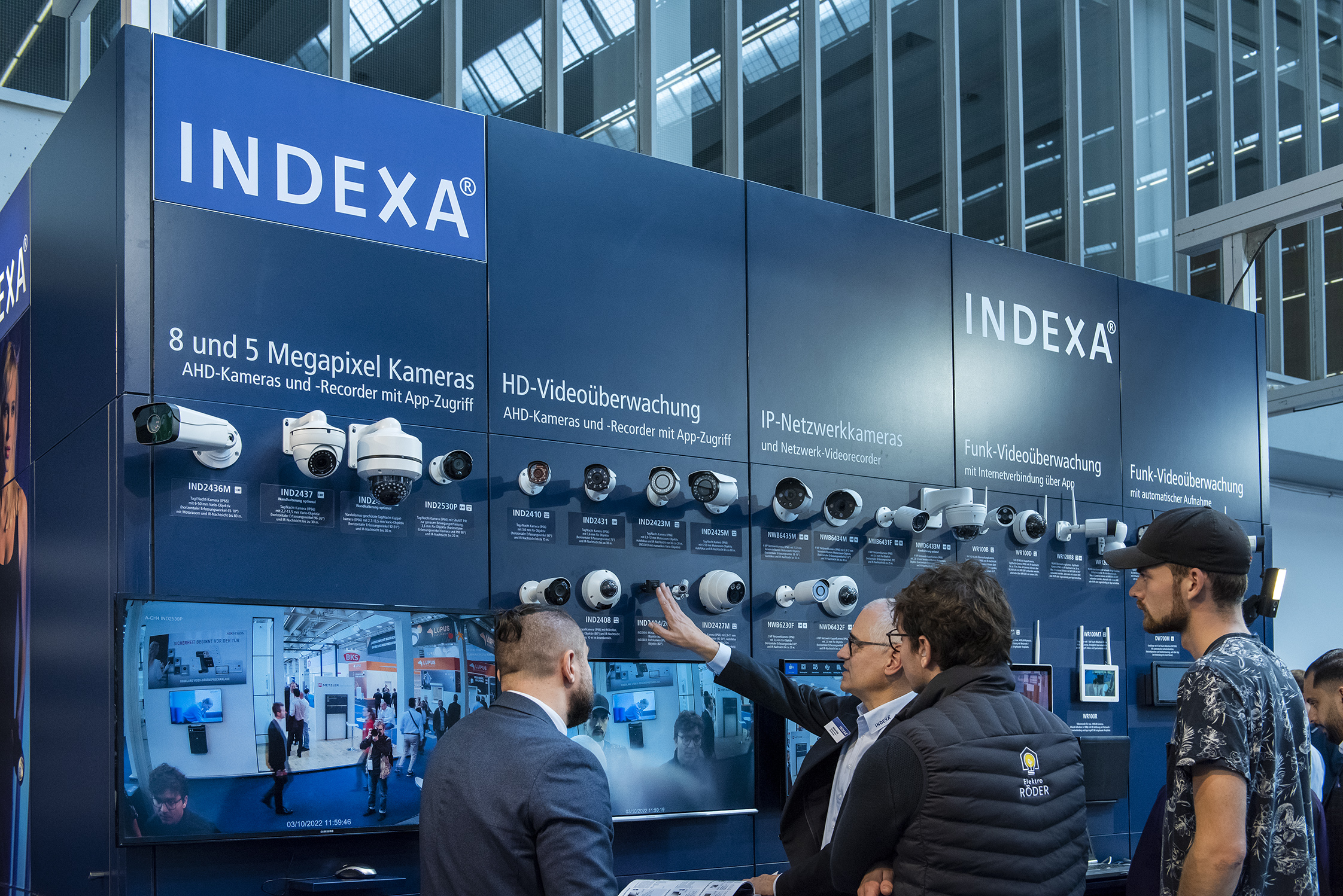 Vernetzte Kameras für mehr Sicherheit und Effizienz: Videotechnik im Fokus der Light + Building 2026
